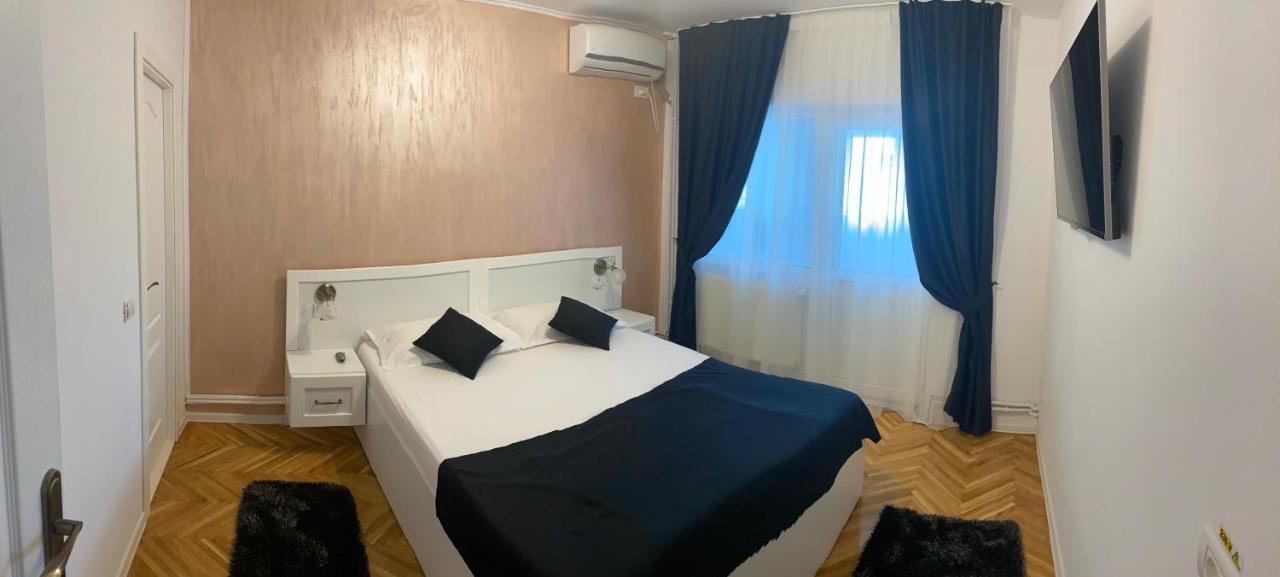 Casa Cattleya Hotel Târgu Jiu Eksteriør billede