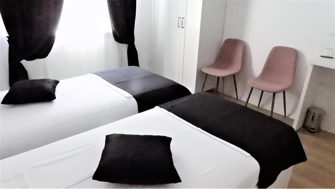 Casa Cattleya Hotel Târgu Jiu Eksteriør billede